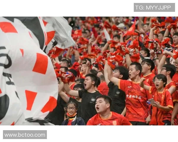 重庆足球队的灵活性探讨与战术创新之路