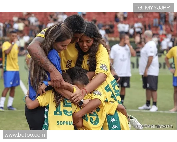 退役贝足球明星1013的传奇生涯与影响力回顾